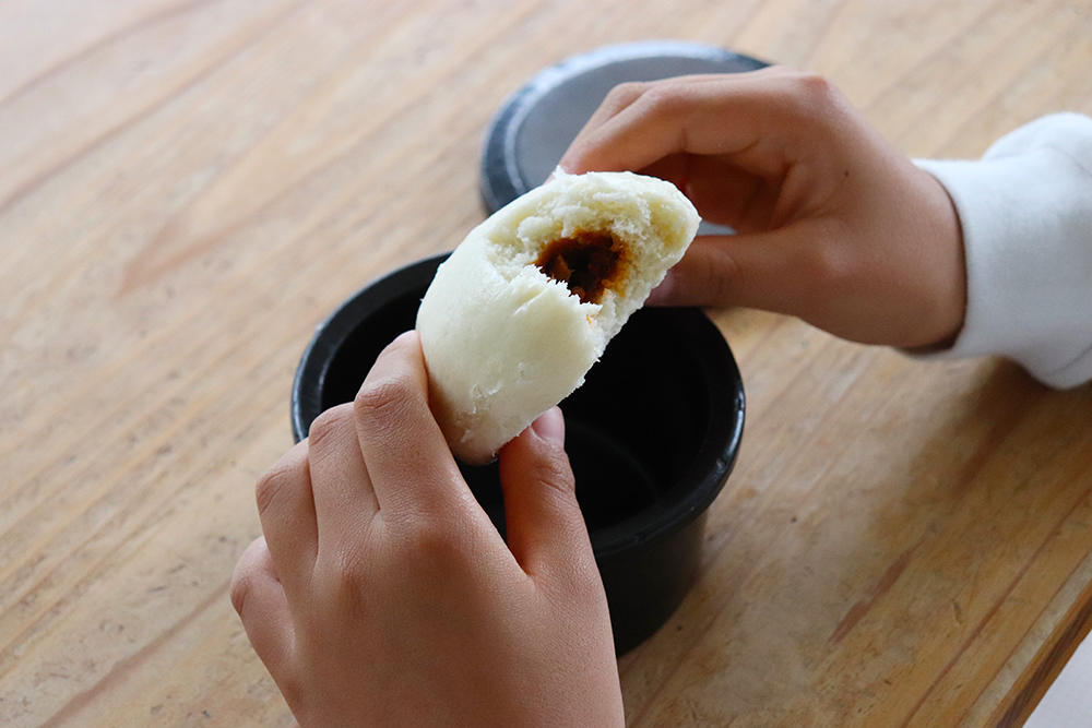 ほかほか肉まん
